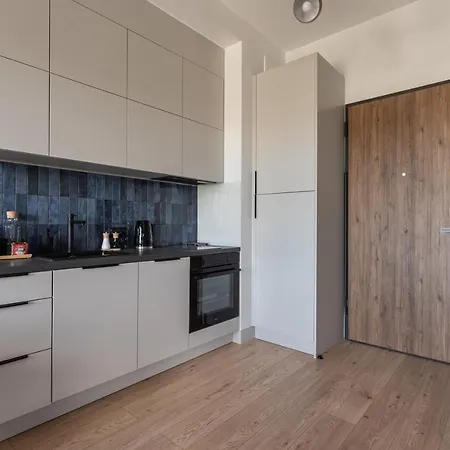 Povi - Nadmotlawie , Sienna Grobla 6d, 115 Lägenhet *